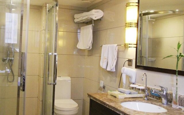 JUN Hotels Henan Zhengzhou Zhongmou County Wanbang Market