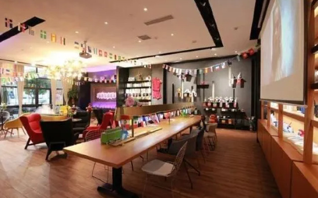 CitiHOME Smart Hotel (Shanghai Banking Jiaotong University)