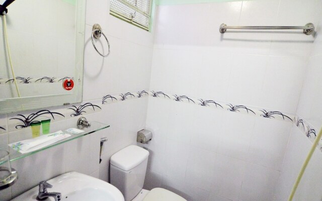 Lamenda Saigon Hotel