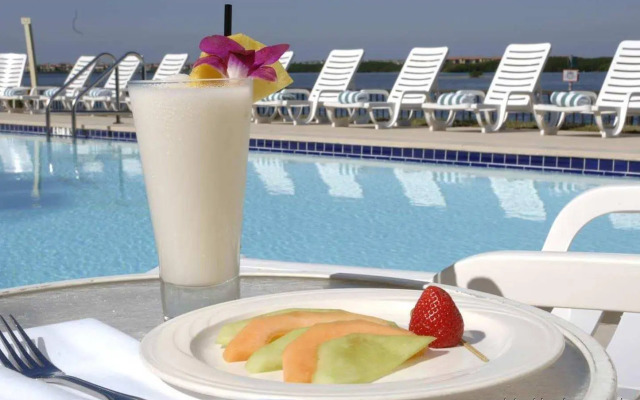 DoubleTree Suites by Hilton Hotel Tampa Bay