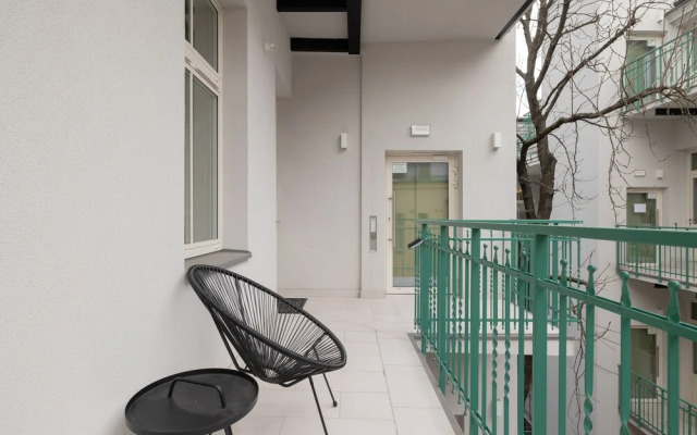 Kraków Stylish Apartment by Renters