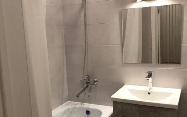 Stil'naja odnokomnatnaja kvartira v g.Almaty