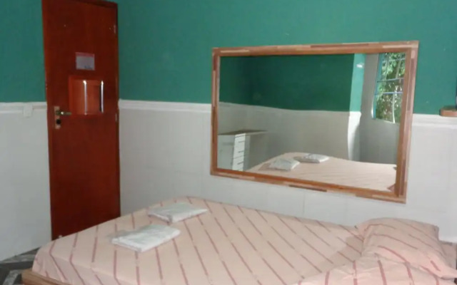 Hotel Flor do Gomide
