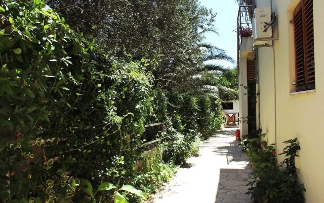 Tonka - 150m From the sea & Parking - A1 A