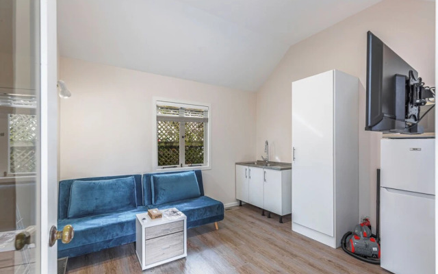 Serene 2Br Home W Grill & Yard