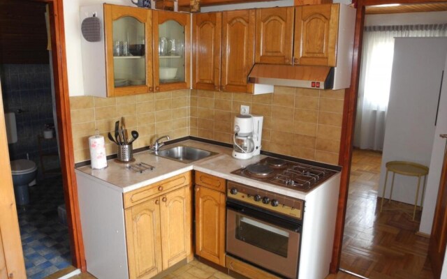 Apartment Biro 4 1 pax