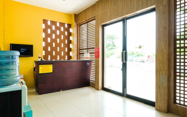 Sans Salmas Mojokerto