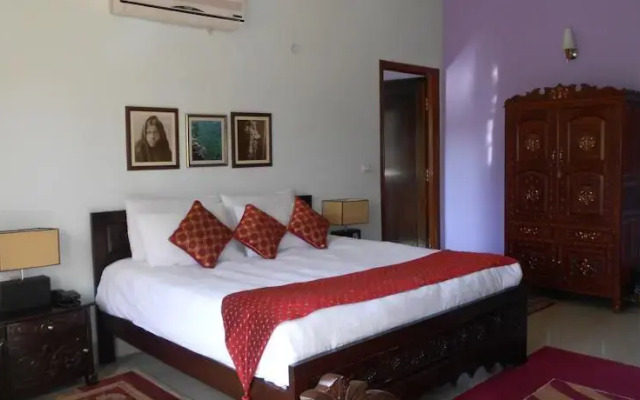 Lakkhotaa Lodge