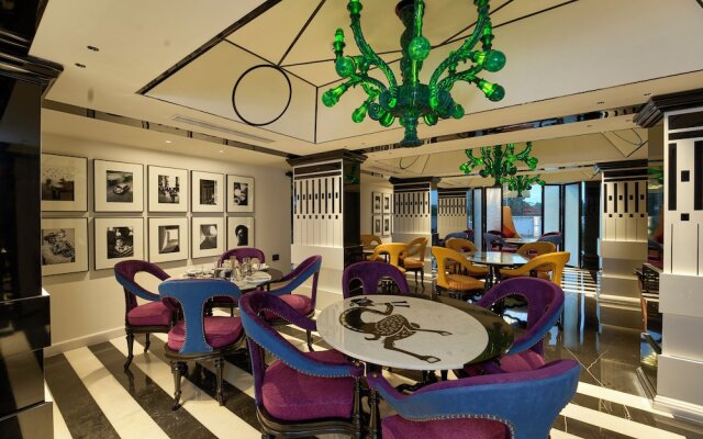 Noah Sky Suites