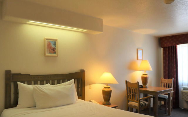 Sagebrush Inn & Suites