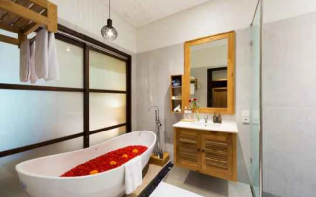 Manah Shanti Suite