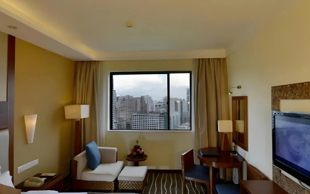 Baohua Harbour View Hotel