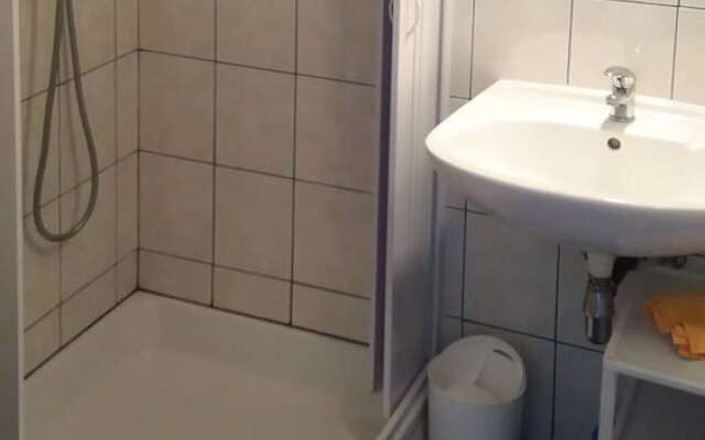 Apartments and Room Mirjana