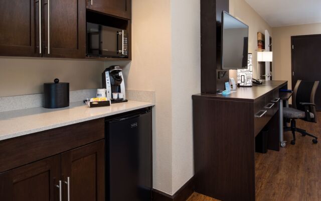 Quality Inn near Six Flags
