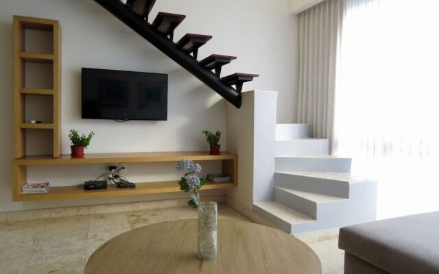 Anah Suites PH by Ocean Front