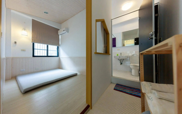 SR Life House