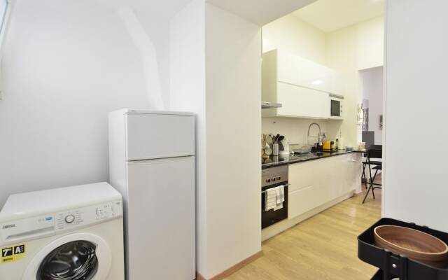 Amazing Grace Apartment