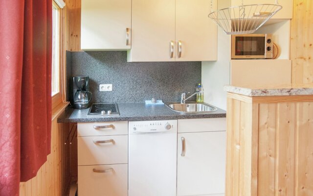 Cozy Holiday Home in Gehren with Private Terrace