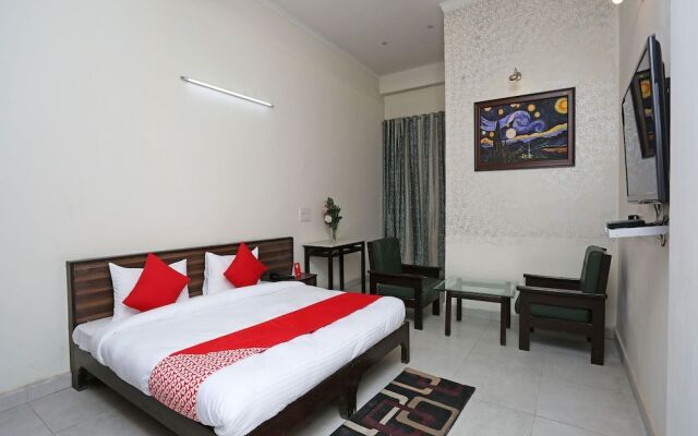 OYO 14100 Hotel D Meridien