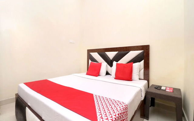 OYO 16494 Dhunna Guest House