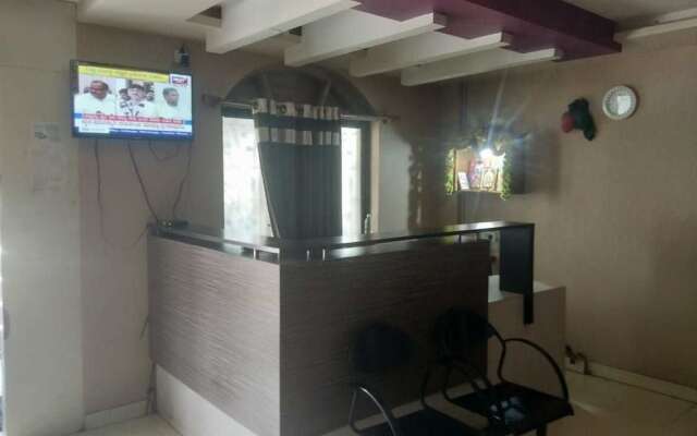 iROOMZ Pranathi Comforts