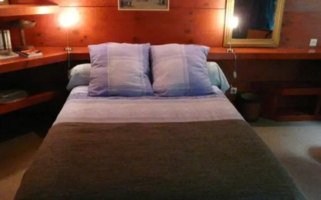 Bed & Bamboo