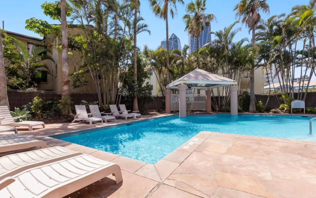 Oaks Gold Coast Hotel
