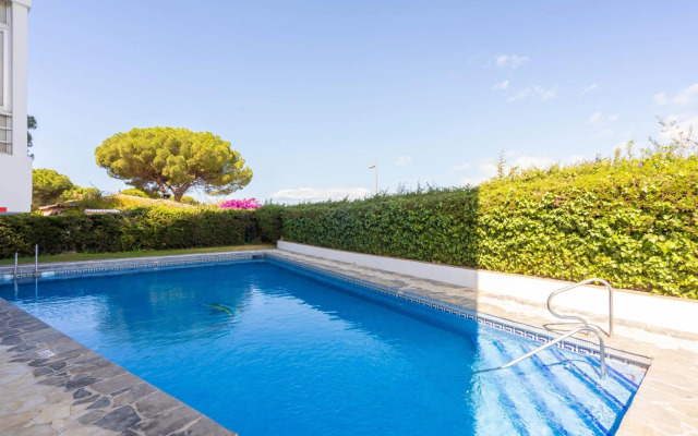 Apartment near the beach