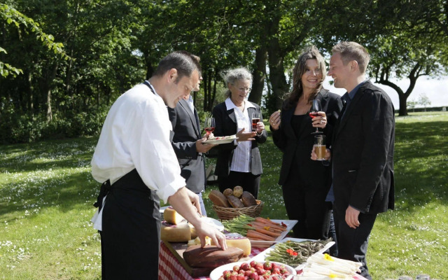 Gl. Avernæs Sinatur Hotel & Konference