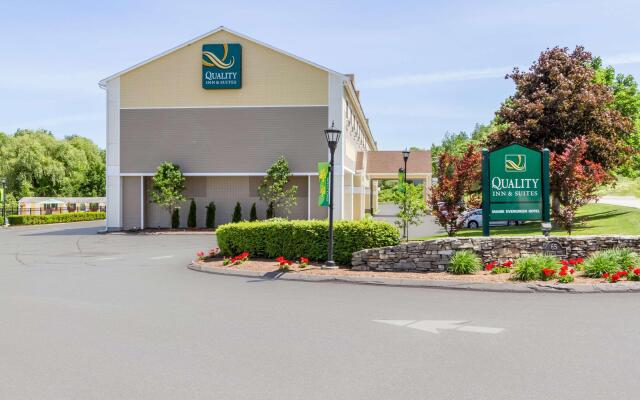 Maine Evergreen Hotel, Ascend Hotel Collection