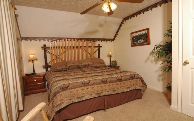 Fox Run Escape 1140 by RedAwning