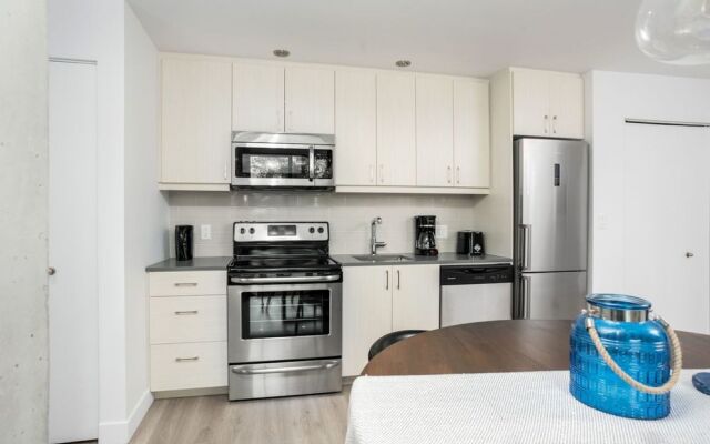 Modern 2BR in Old Montreal by Sonder