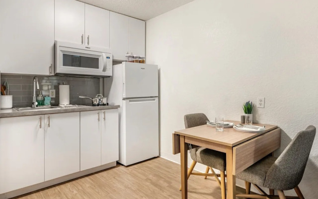 InTown Suites Extended Stay Baton Rouge