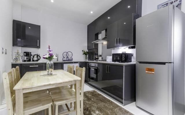 City Gate Serviced Apartments