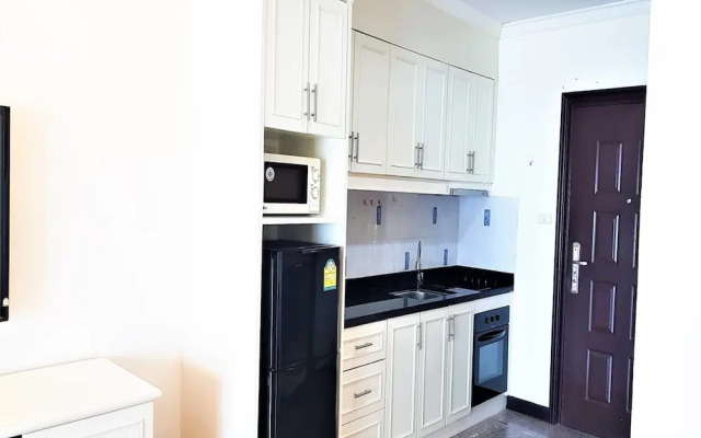 View Talay 8 Superb sea View Studio Apartment Pattaya