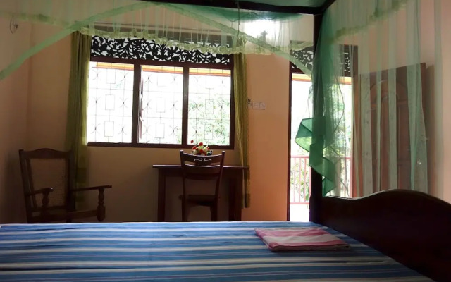 Manel Guesthouse