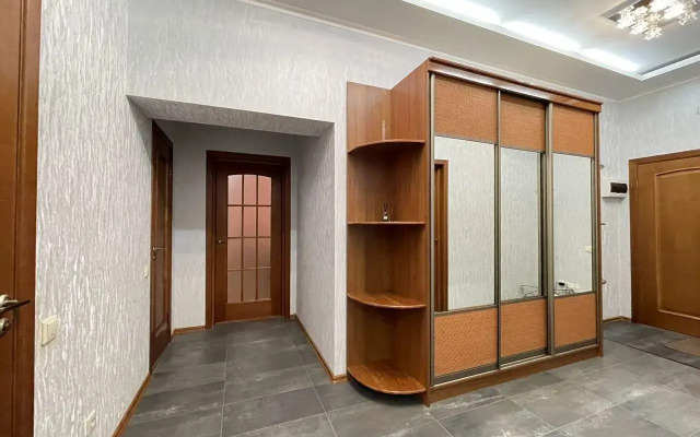 Apartments on Suleymanova street 5