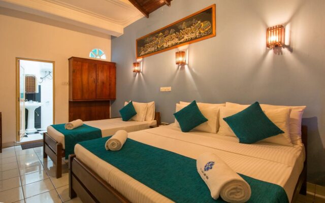 Ceyloni Lake Residency