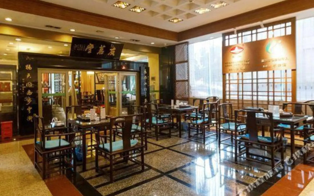 Fuzhou Meilun Hotel