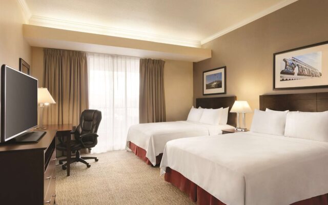Holiday Inn Fresno Dtwn-Convention Center