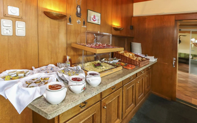 Alpenhotel Tauernstüberl