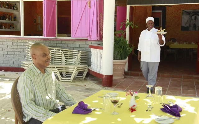 Gem Holiday Beach Resort