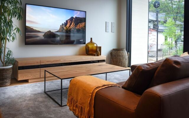 Prominence by The Hakuba Collection