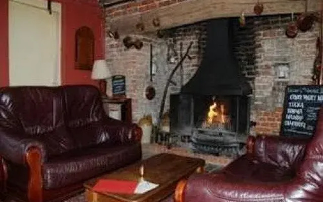 The Rose And Crown