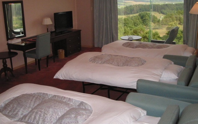 Chateraise Golf and Spa Resort Hotel Kuriyama – Guest Rooms – Kuriyama