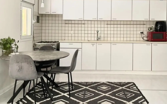 F45 by TLV2RENT