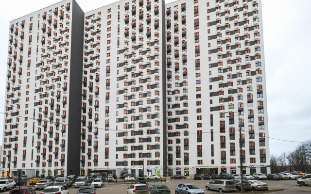 MaxRealty24 on Skhodnenskaya 8