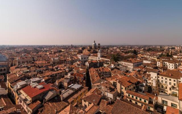 Padova Tower & Hills View Libeccio