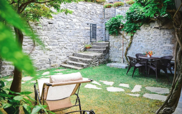 Loppia Secret Garden by Wonderful Italy