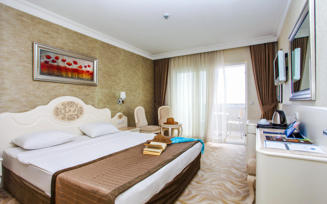 White Gold Hotel & Spa